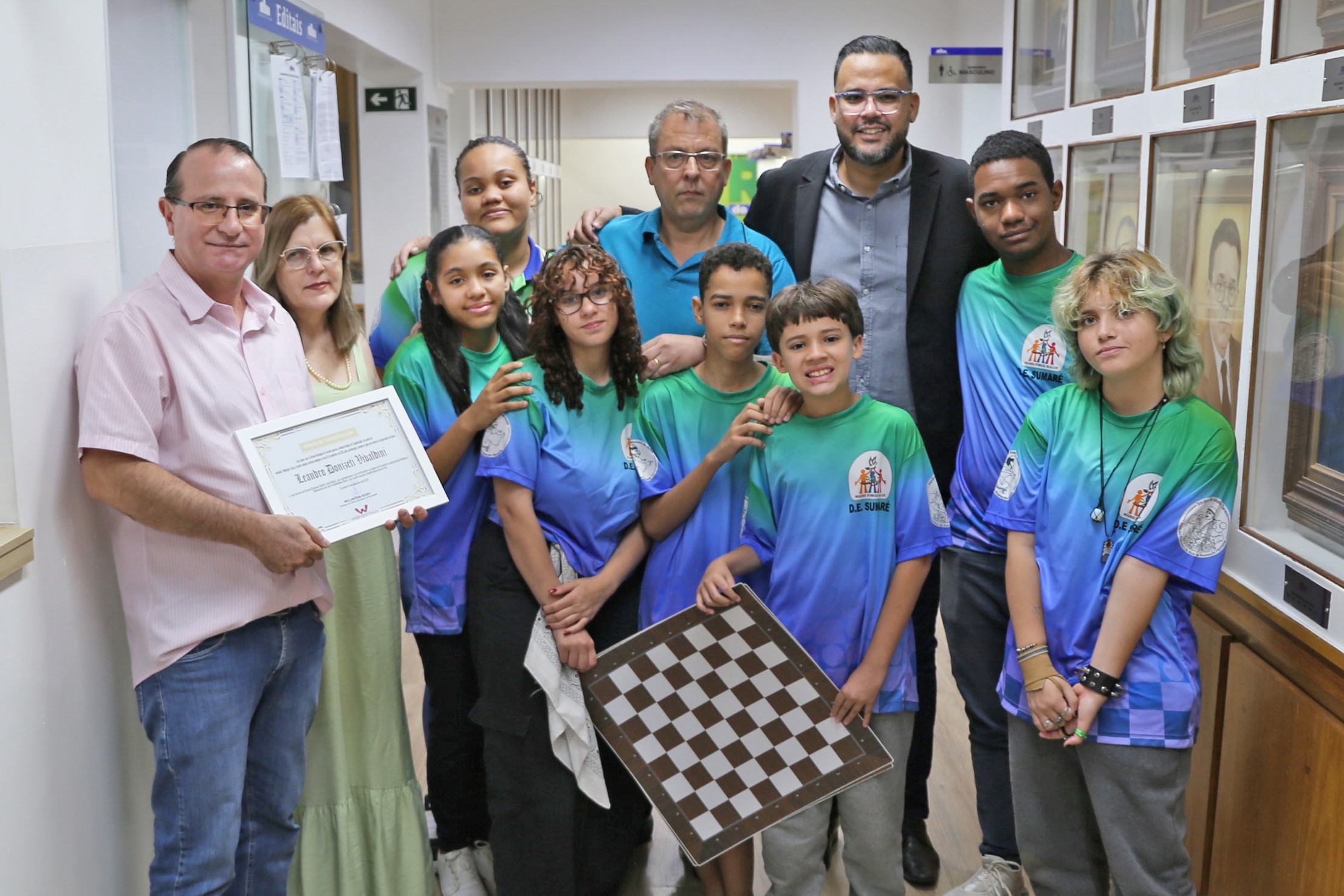 Wellington Souza presta homenagem a representantes de Sumaré nos Jogos Escolares do Estado de SP