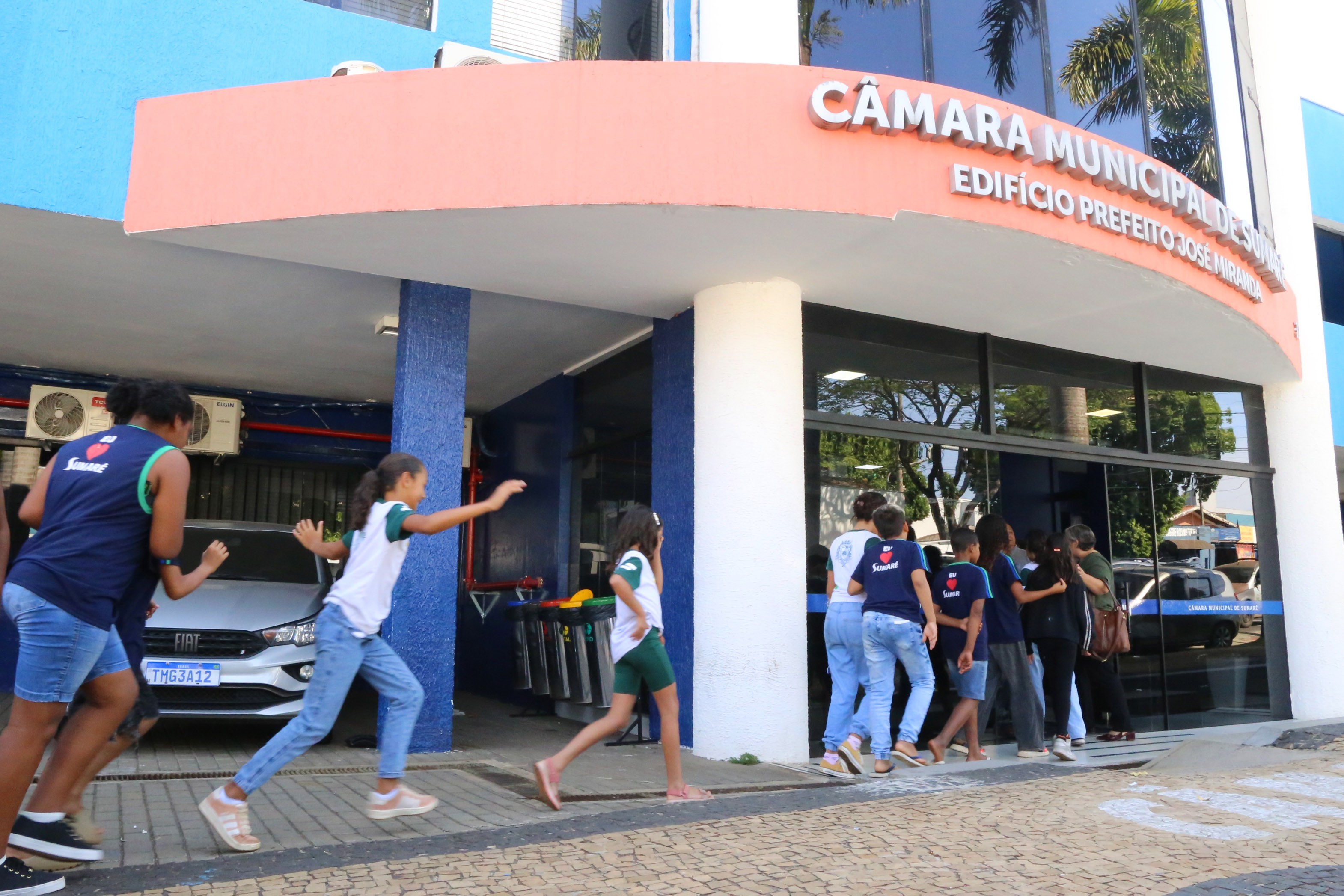 Mais de 450 alunos visitam a Câmara de Sumaré em outubro